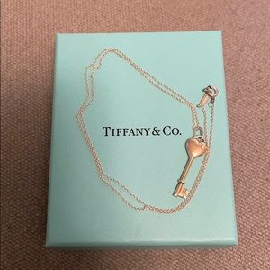 Tiffany keys necklace with small diamond